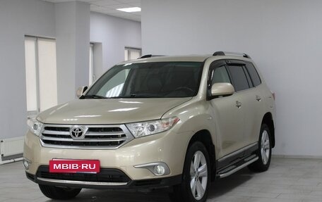 Toyota Highlander III, 2011 год, 1 979 900 рублей, 3 фотография