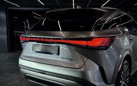 Lexus RX IV рестайлинг, 2023 год, 9 000 000 рублей, 10 фотография