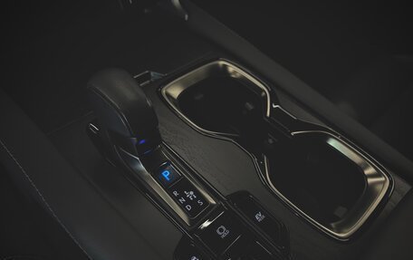 Lexus RX IV рестайлинг, 2023 год, 9 000 000 рублей, 27 фотография