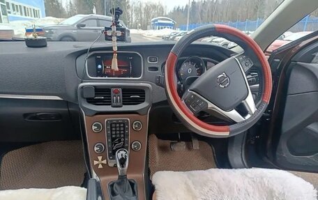 Volvo V40 Cross Country I, 2017 год, 1 699 000 рублей, 8 фотография