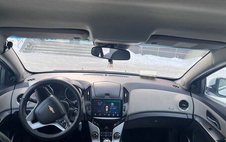 Chevrolet Cruze II, 2013 год, 690 000 рублей, 7 фотография