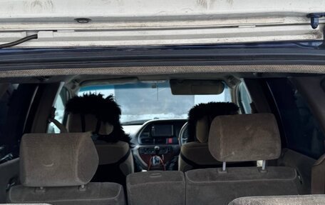 Honda Odyssey II, 2001 год, 280 000 рублей, 17 фотография