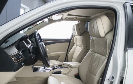 BMW 5 серия, 2008 год, 1 670 000 рублей, 9 фотография