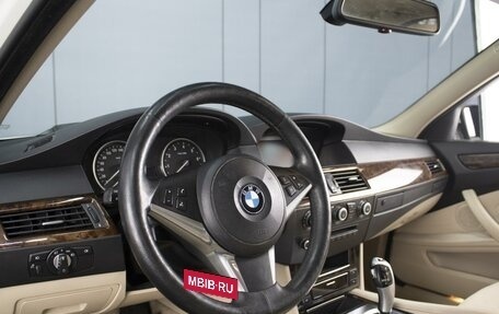 BMW 5 серия, 2008 год, 1 670 000 рублей, 12 фотография