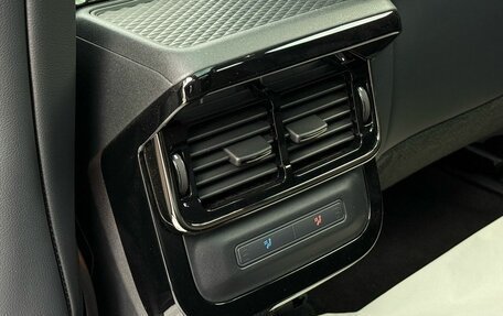 Land Rover Range Rover Evoque II, 2025 год, 6 190 000 рублей, 28 фотография