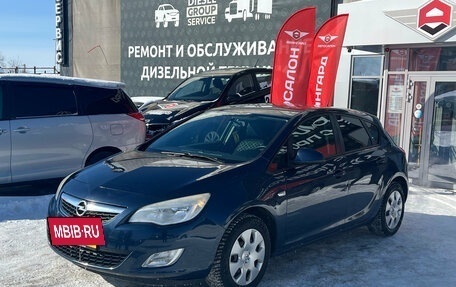 Opel Astra J, 2011 год, 610 000 рублей, 3 фотография