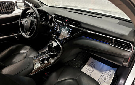 Toyota Camry, 2019 год, 2 957 000 рублей, 16 фотография