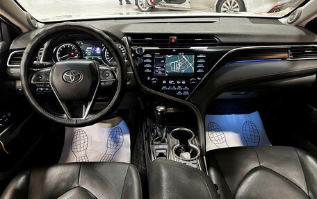 Toyota Camry, 2019 год, 2 957 000 рублей, 30 фотография