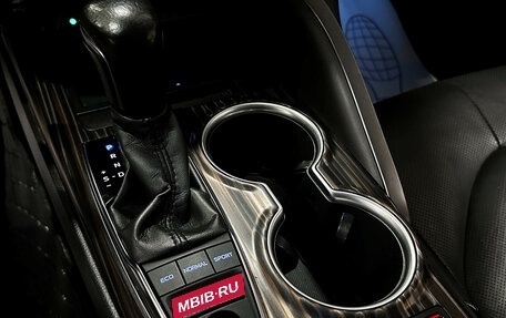 Toyota Camry, 2019 год, 2 957 000 рублей, 26 фотография