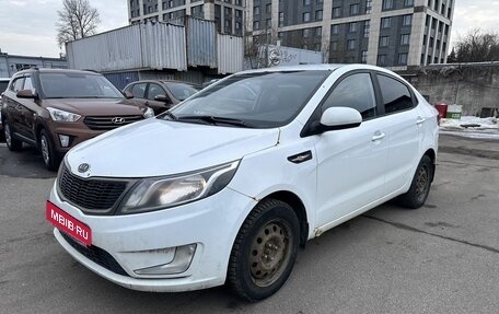 KIA Rio III рестайлинг, 2012 год, 599 000 рублей, 1 фотография