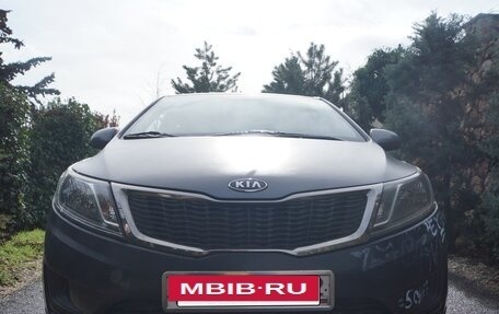 KIA Rio III рестайлинг, 2012 год, 500 000 рублей, 23 фотография