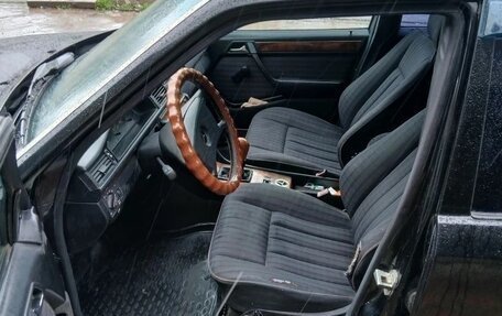 Mercedes-Benz W124, 1990 год, 330 000 рублей, 4 фотография