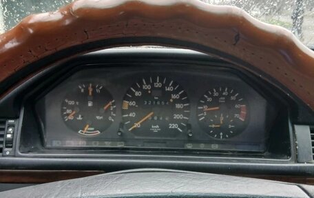 Mercedes-Benz W124, 1990 год, 330 000 рублей, 10 фотография