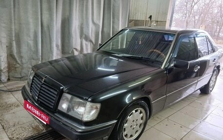 Mercedes-Benz W124, 1990 год, 330 000 рублей, 13 фотография