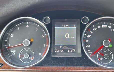 Volkswagen Passat B7, 2011 год, 850 000 рублей, 18 фотография