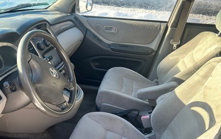 Toyota Highlander III, 2001 год, 958 000 рублей, 2 фотография