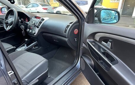 KIA cee'd I рестайлинг, 2010 год, 850 000 рублей, 14 фотография