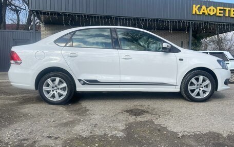 Volkswagen Polo VI (EU Market), 2012 год, 810 000 рублей, 3 фотография