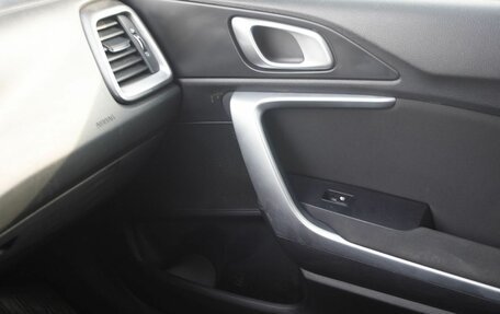 KIA cee'd III, 2018 год, 1 600 000 рублей, 16 фотография