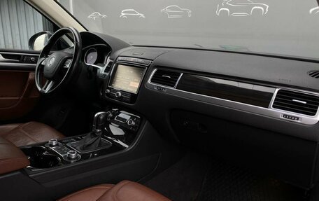 Volkswagen Touareg III, 2015 год, 2 586 700 рублей, 12 фотография