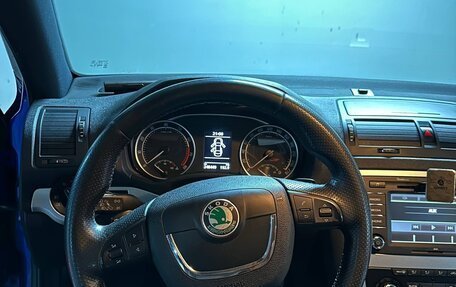 Skoda Octavia RS, 2011 год, 950 000 рублей, 2 фотография