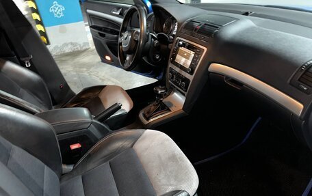 Skoda Octavia RS, 2011 год, 950 000 рублей, 14 фотография