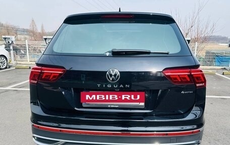 Volkswagen Tiguan II, 2021 год, 3 400 000 рублей, 8 фотография