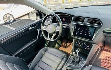 Volkswagen Tiguan II, 2021 год, 3 400 000 рублей, 21 фотография