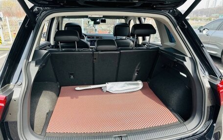 Volkswagen Tiguan II, 2021 год, 3 400 000 рублей, 29 фотография