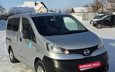 Nissan NV200, 2014 год, 1 050 000 рублей, 4 фотография