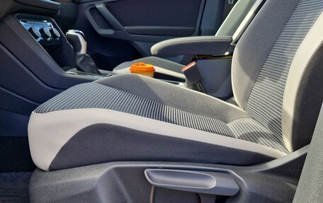 Volkswagen Tiguan II, 2020 год, 2 155 000 рублей, 13 фотография