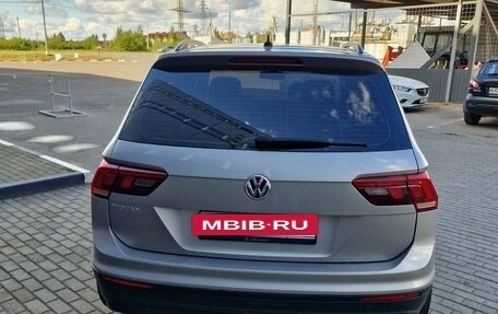 Volkswagen Tiguan II, 2020 год, 2 155 000 рублей, 5 фотография