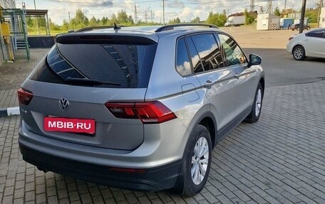 Volkswagen Tiguan II, 2020 год, 2 155 000 рублей, 10 фотография