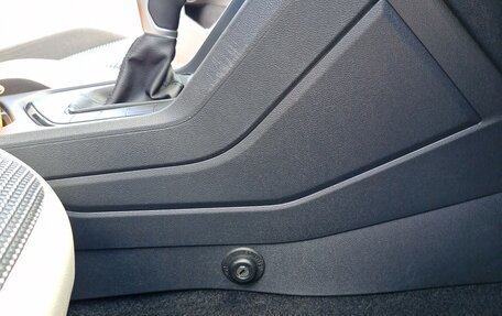 Volkswagen Tiguan II, 2020 год, 2 155 000 рублей, 23 фотография