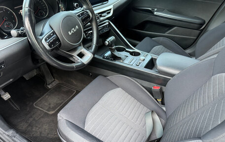 KIA K5, 2022 год, 2 750 000 рублей, 12 фотография