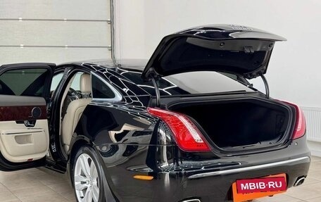 Jaguar XJ IV (X351), 2012 год, 1 850 000 рублей, 9 фотография