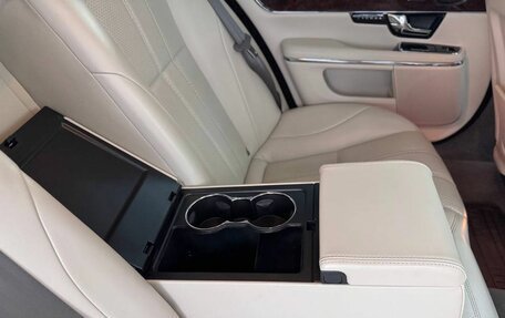 Jaguar XJ IV (X351), 2012 год, 1 850 000 рублей, 32 фотография