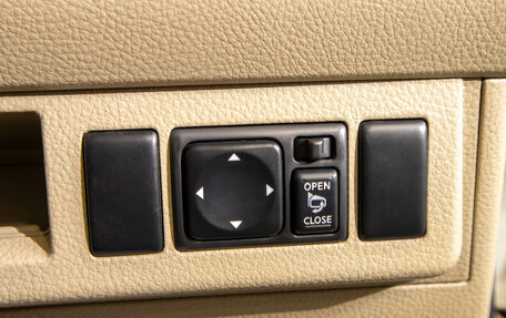 Nissan Tiida, 2006 год, 599 000 рублей, 12 фотография