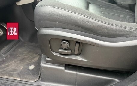 Land Rover Defender II, 2020 год, 4 350 000 рублей, 19 фотография