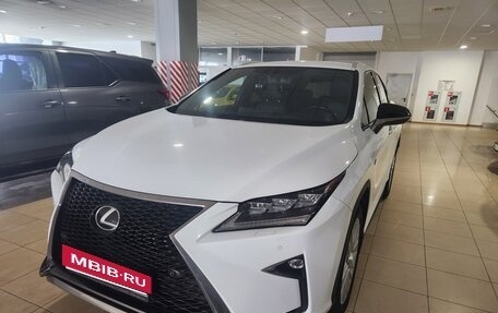 Lexus RX IV рестайлинг, 2018 год, 4 150 000 рублей, 1 фотография