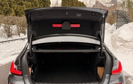 BMW 3 серия, 2019 год, 3 900 000 рублей, 8 фотография