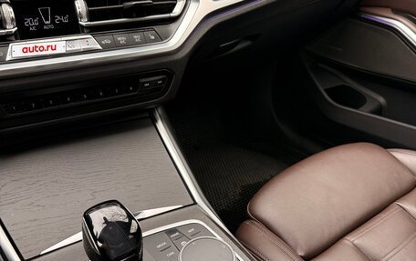 BMW 3 серия, 2019 год, 3 900 000 рублей, 21 фотография