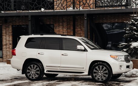 Toyota Land Cruiser 200, 2014 год, 4 750 000 рублей, 3 фотография