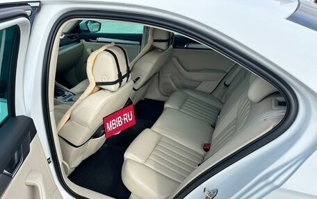 Skoda Superb III рестайлинг, 2015 год, 1 670 000 рублей, 11 фотография