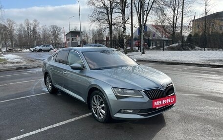 Skoda Superb III рестайлинг, 2018 год, 2 200 000 рублей, 2 фотография