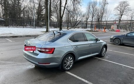Skoda Superb III рестайлинг, 2018 год, 2 200 000 рублей, 4 фотография
