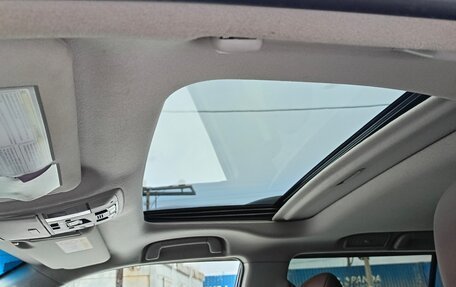 Toyota Land Cruiser Prado 150 рестайлинг 2, 2017 год, 5 599 000 рублей, 17 фотография