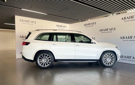 Mercedes-Benz GLS, 2024 год, 17 800 000 рублей, 3 фотография