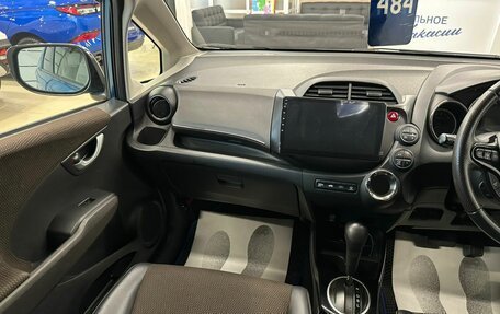 Honda Fit Shuttle I рестайлинг, 2011 год, 1 049 000 рублей, 14 фотография