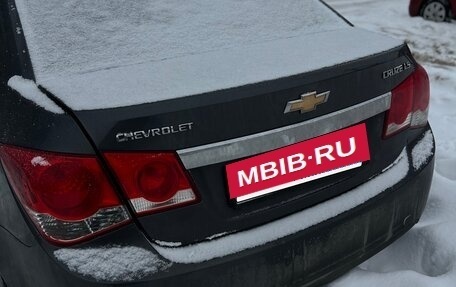 Chevrolet Cruze II, 2010 год, 670 000 рублей, 6 фотография